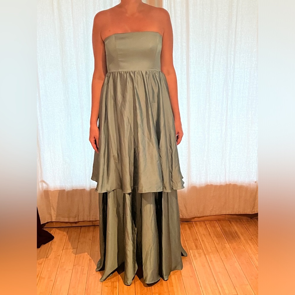 Fame & Partners - Sage Green - Matte Satin - Size 10